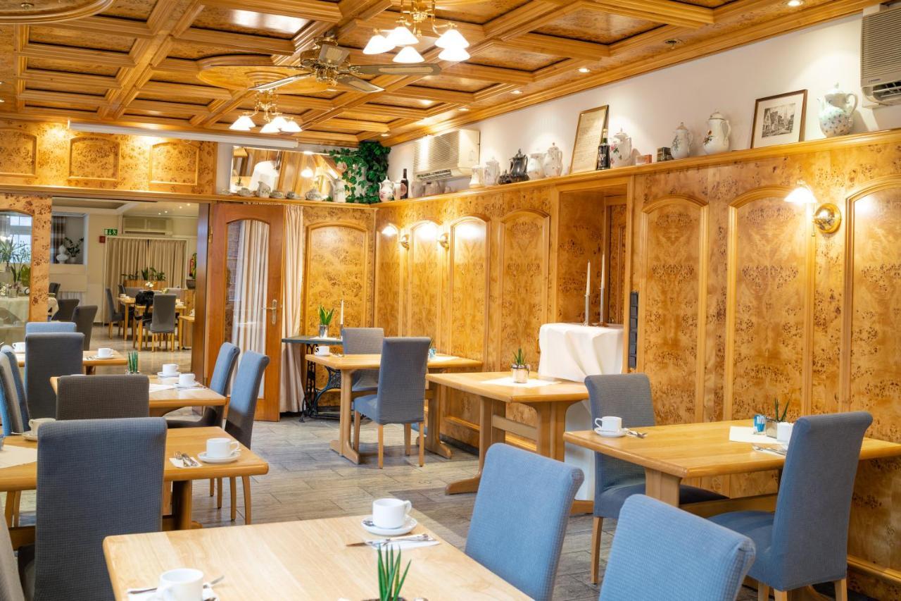 Landhotel Stueer 알텐버그 외부 사진